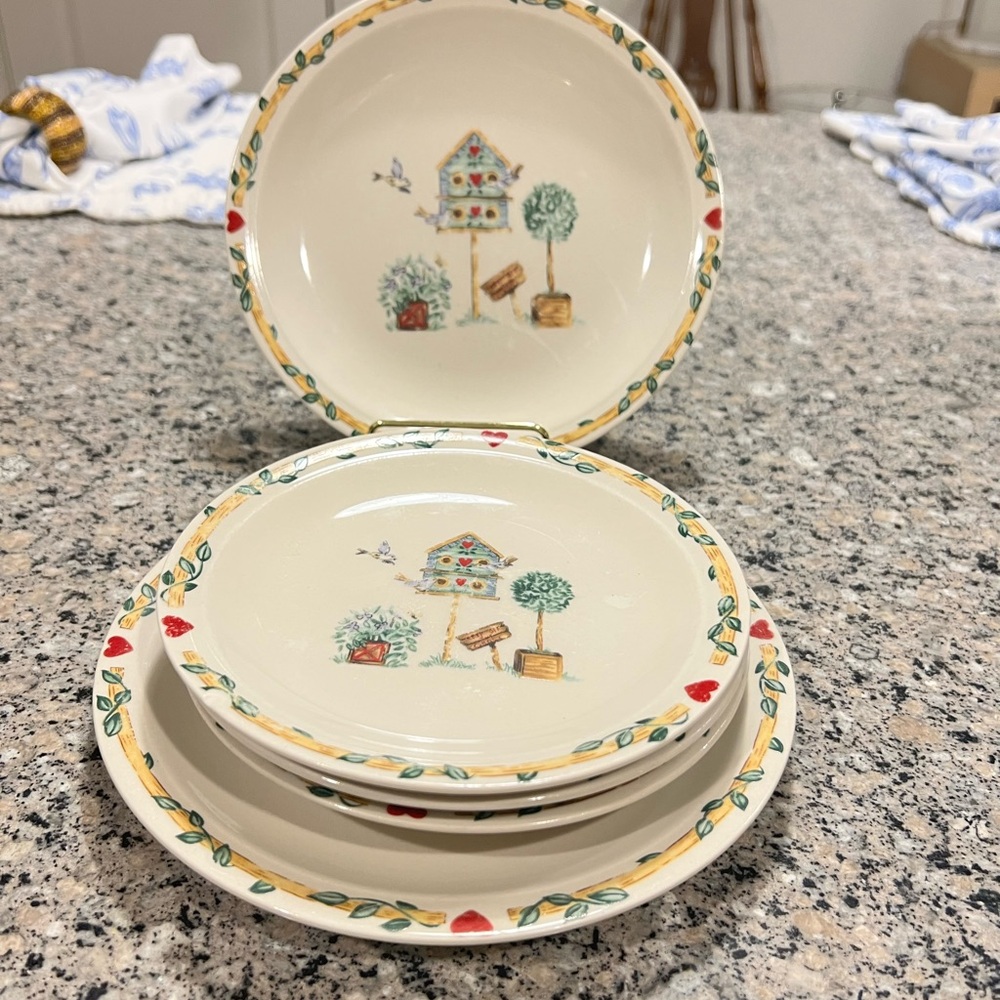 Thompson Birdhouse Replacement 2 salad plates & 3 dessert plates